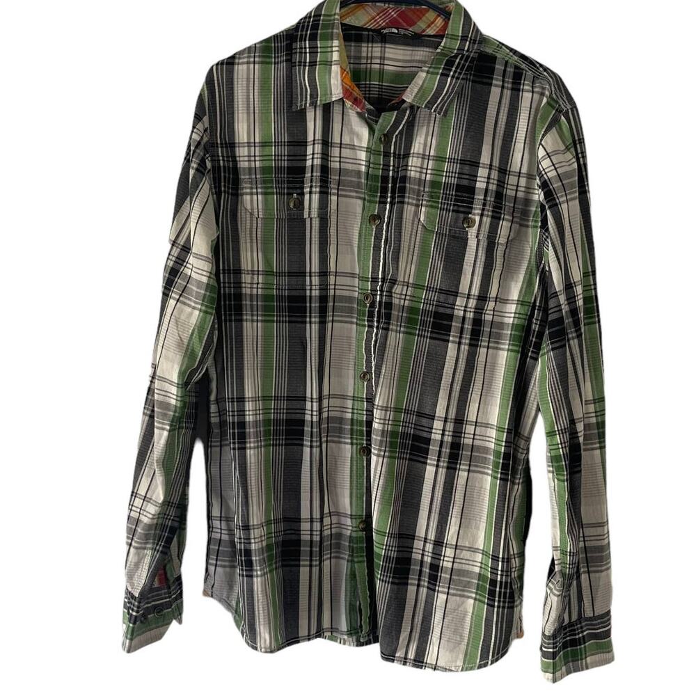 The North Face Men's Size Large Plaid Green Black Long Sleeve Button Up